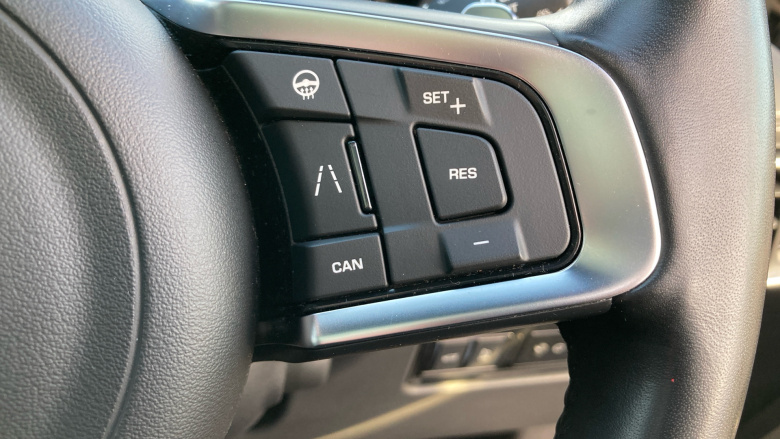 Jaguar F-Pace 2.0 [250] Chequered Flag 5dr Auto AWD Petrol Estate